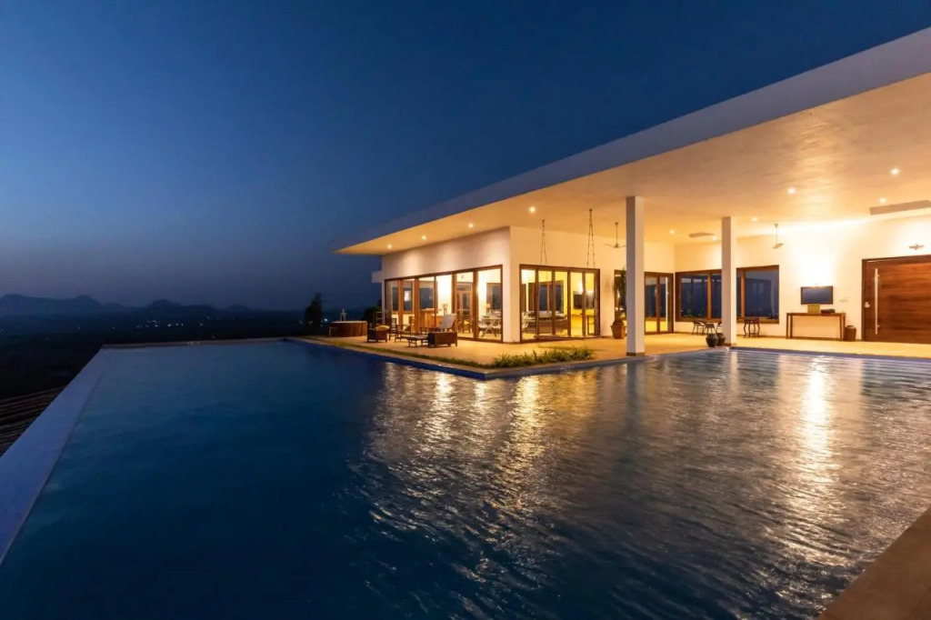 Мумбаи: Stayvista At Sunset On The Lake