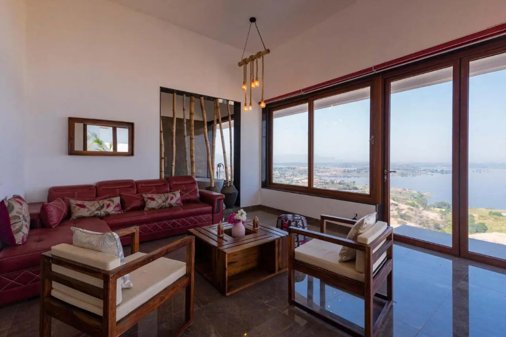 Мумбаи: Stayvista At Sunset On The Lake