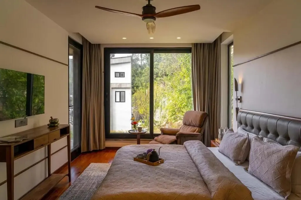 Мумбаи: Stayvista At Jolly Chalet W Indoor Jacuzzi