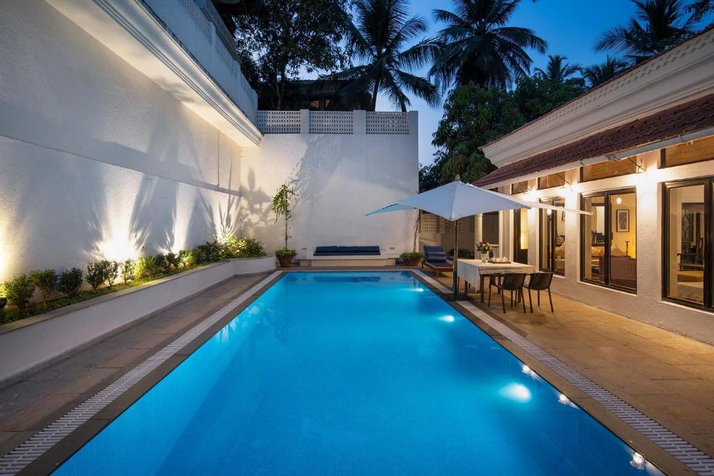 Альто-де-Порворим: StayVista at La Bougainvillea