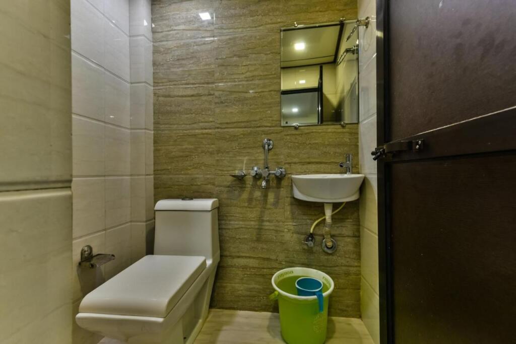 Мумбаи: Hotel Guestinn Residency