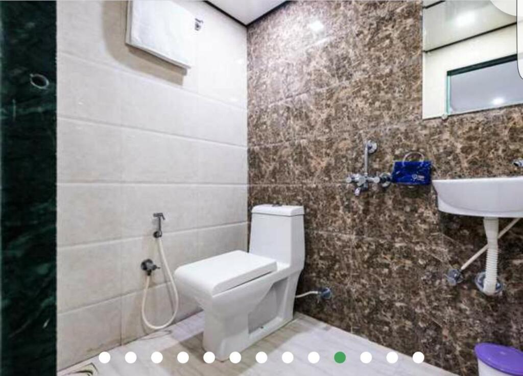 Мумбаи: Hotel Guestinn Residency