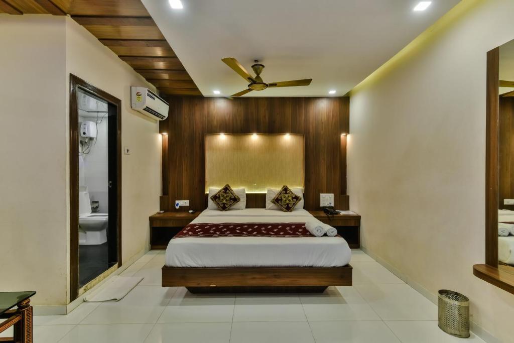 Мумбаи: Hotel Guestinn Residency