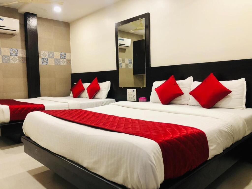 Мумбаи: Hotel Guestinn Residency