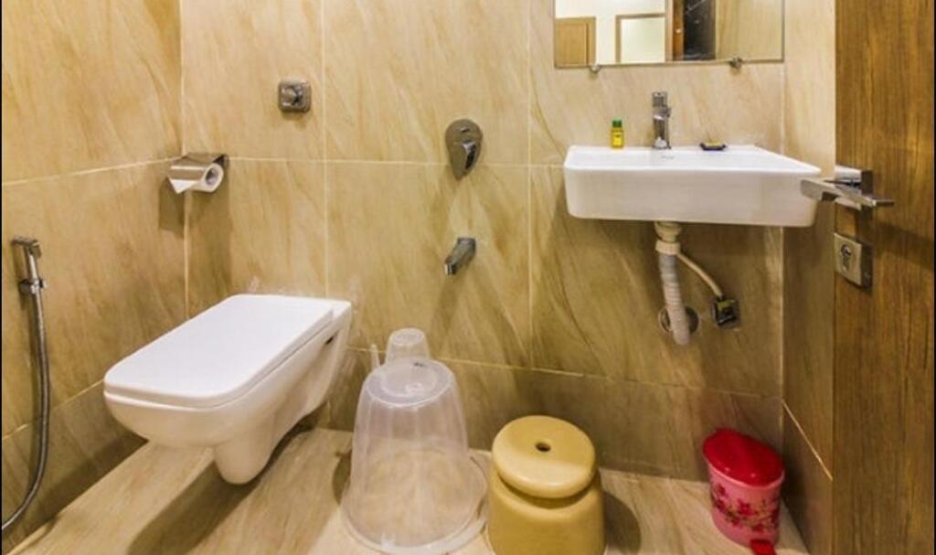 Мумбаи: Hotel Guestinn Residency