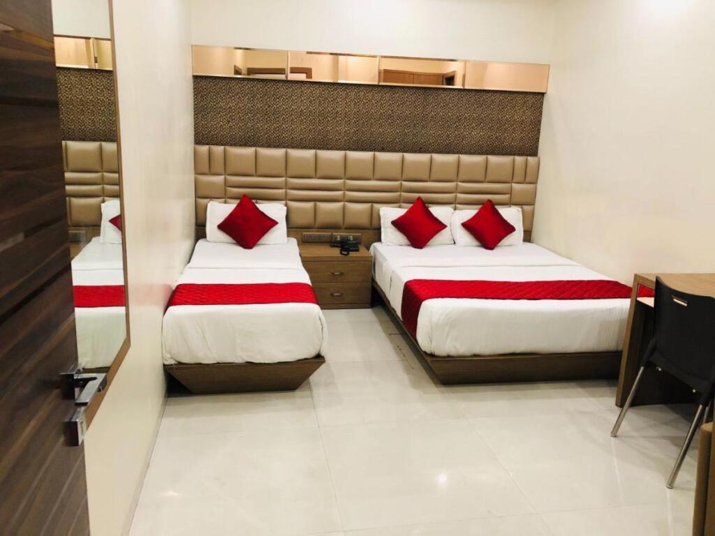 Мумбаи: Hotel Guestinn Residency