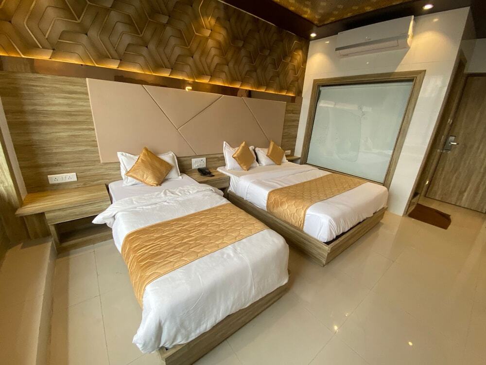 Мумбаи: Hotel Bkc Crown - Near Trade Centre
