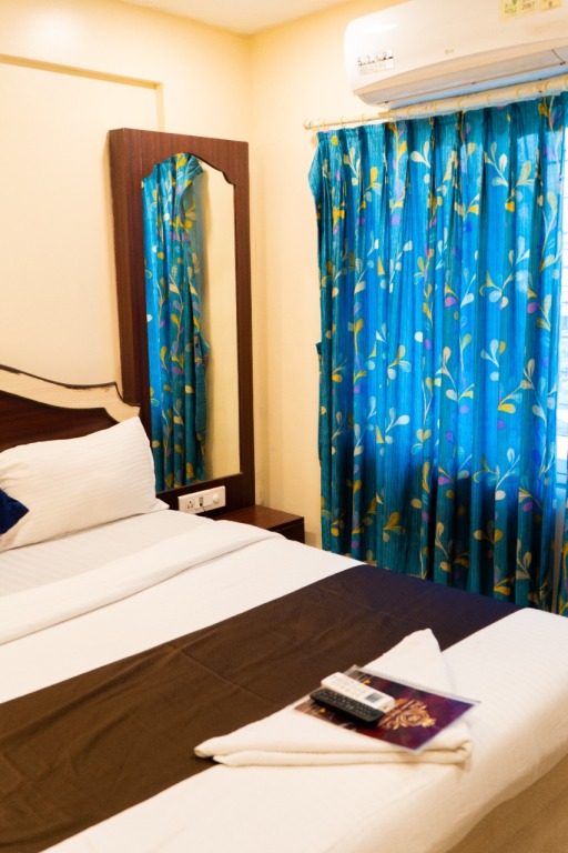 Мумбаи: Treebo Trip Royal Grand Saki Naka