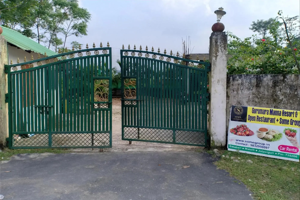 Дакшин Дхупджора: OYO 82239 Gorumara Manna Resort