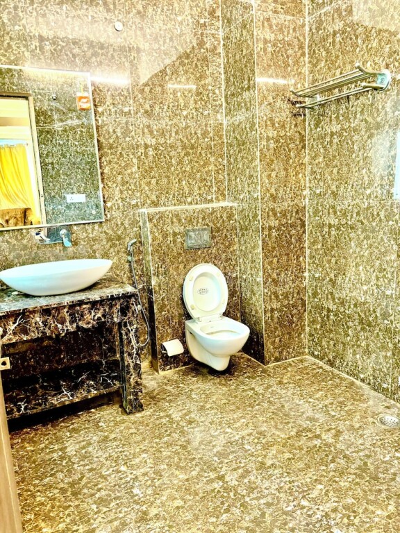 Нью-Дели: Hotel Pushpanjali
