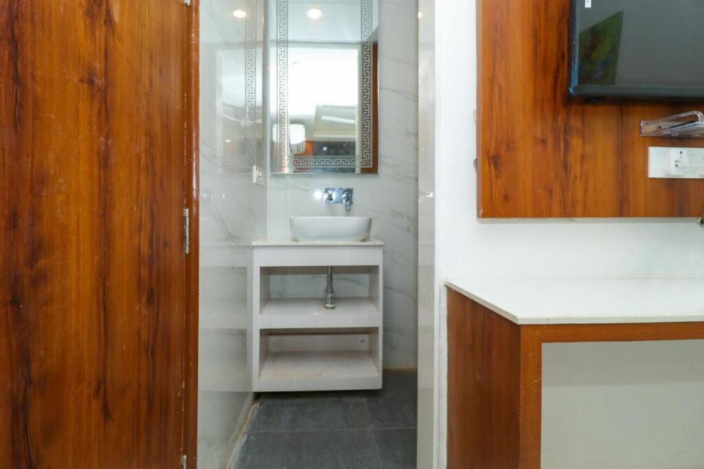 Нью-Дели: A Boutique Hotel View