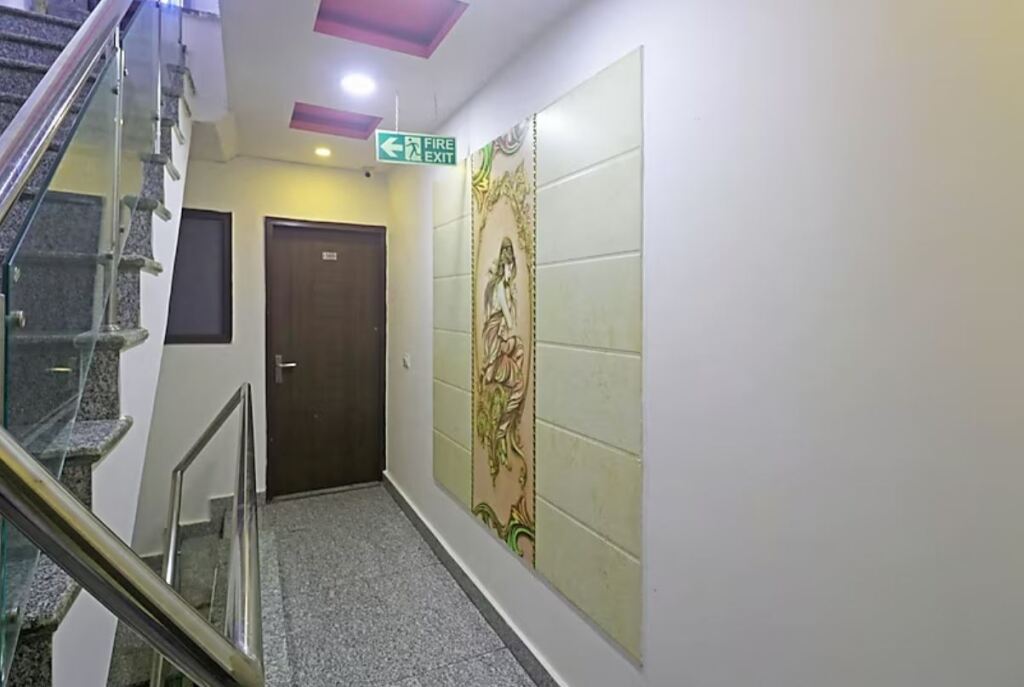 Нью-Дели: Hotel Ramakrishna
