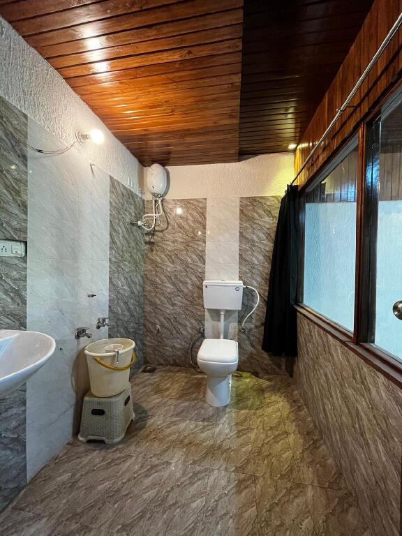 Гора Абу: The Village Resort Mount Abu