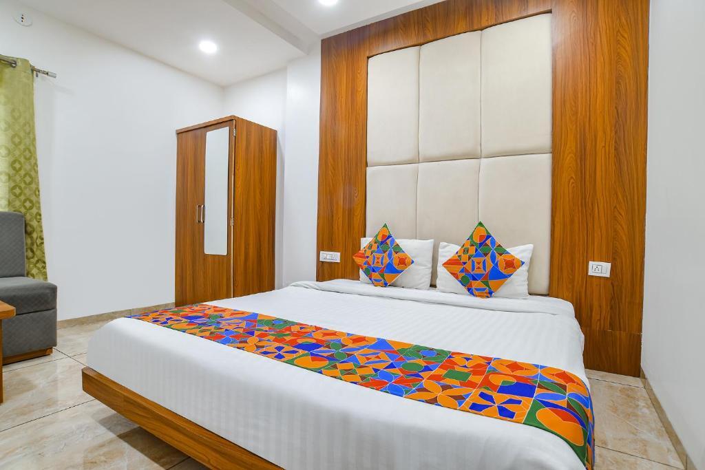 Индаур: Fabhotel Right Choice