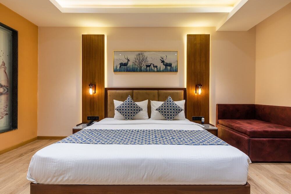 Индаур: Skyline Resort & Convention Centre