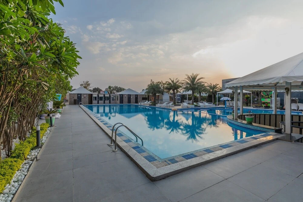 Индаур: Skyline Resort & Convention Centre