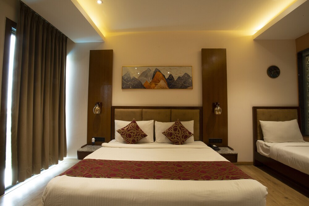 Индаур: Skyline Resort & Convention Centre