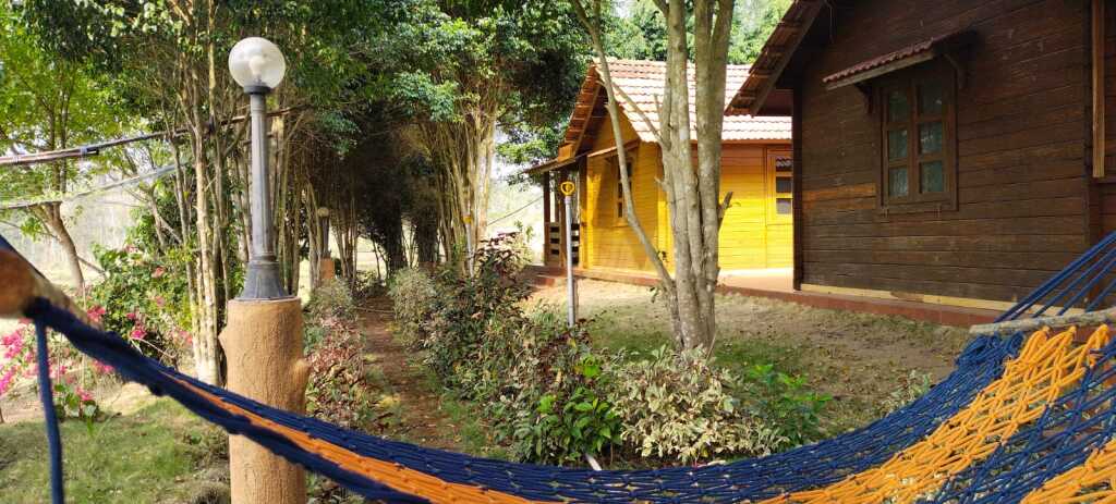 Султан-Батери: George's Cottages & Resorts