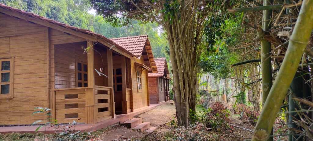 Султан-Батери: George's Cottages & Resorts