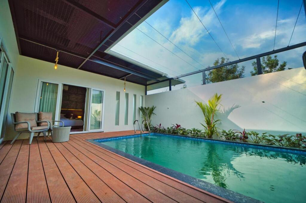 Султан-Батери: Jungle Bay Resorts & Spa