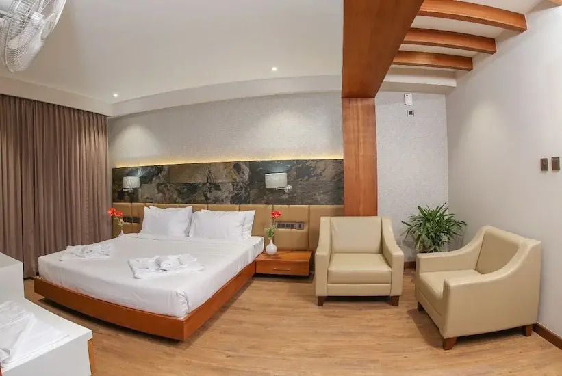 Кондотти: Welcare Business Hotel