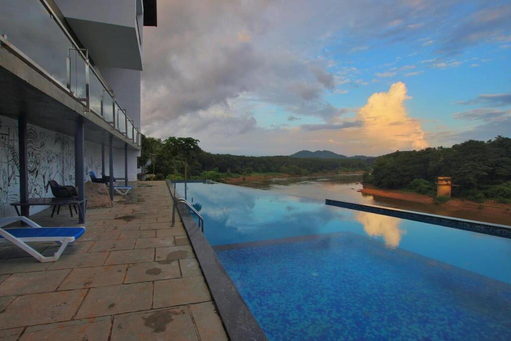 Кондотти: Nexstay Grand Chaliyar Resort