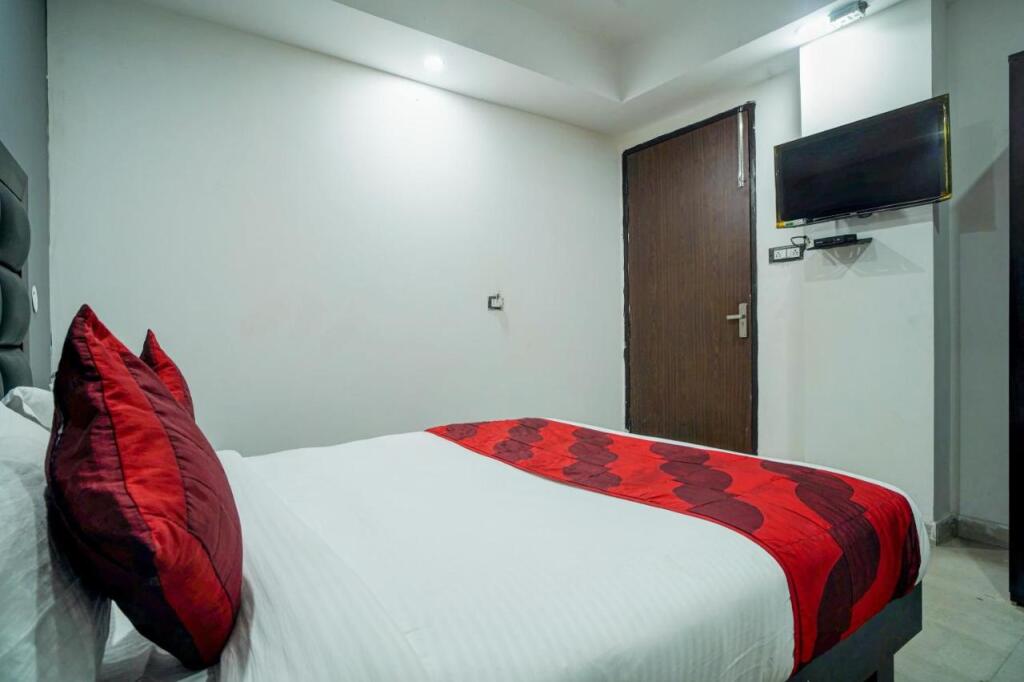 Нью-Дели: Red Snapper Hotel