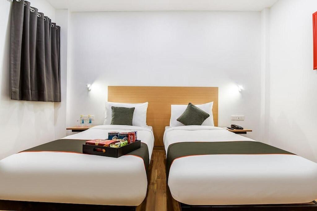 Нью-Дели: Hotel Saffron Gold