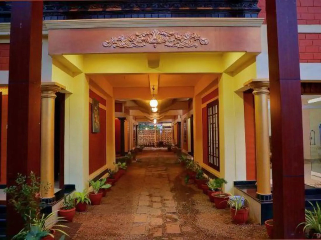 Варкала: Dahlia Beach Resort