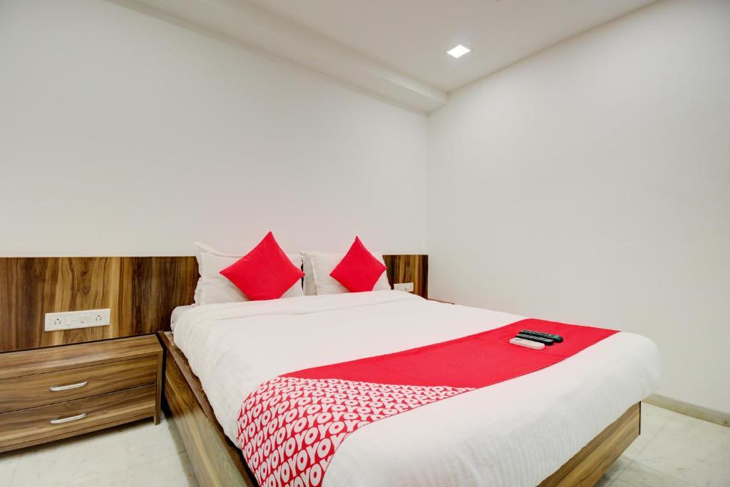 Мумбаи: Global Marketing Service Apartments