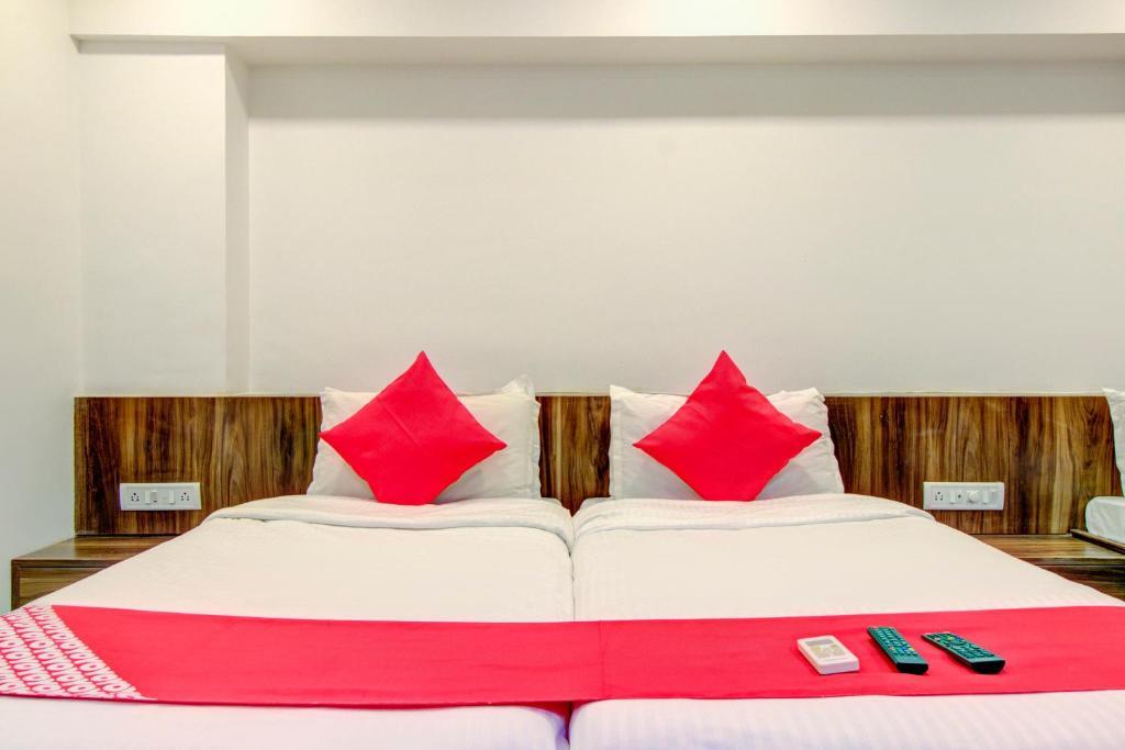 Мумбаи: Global Marketing Service Apartments