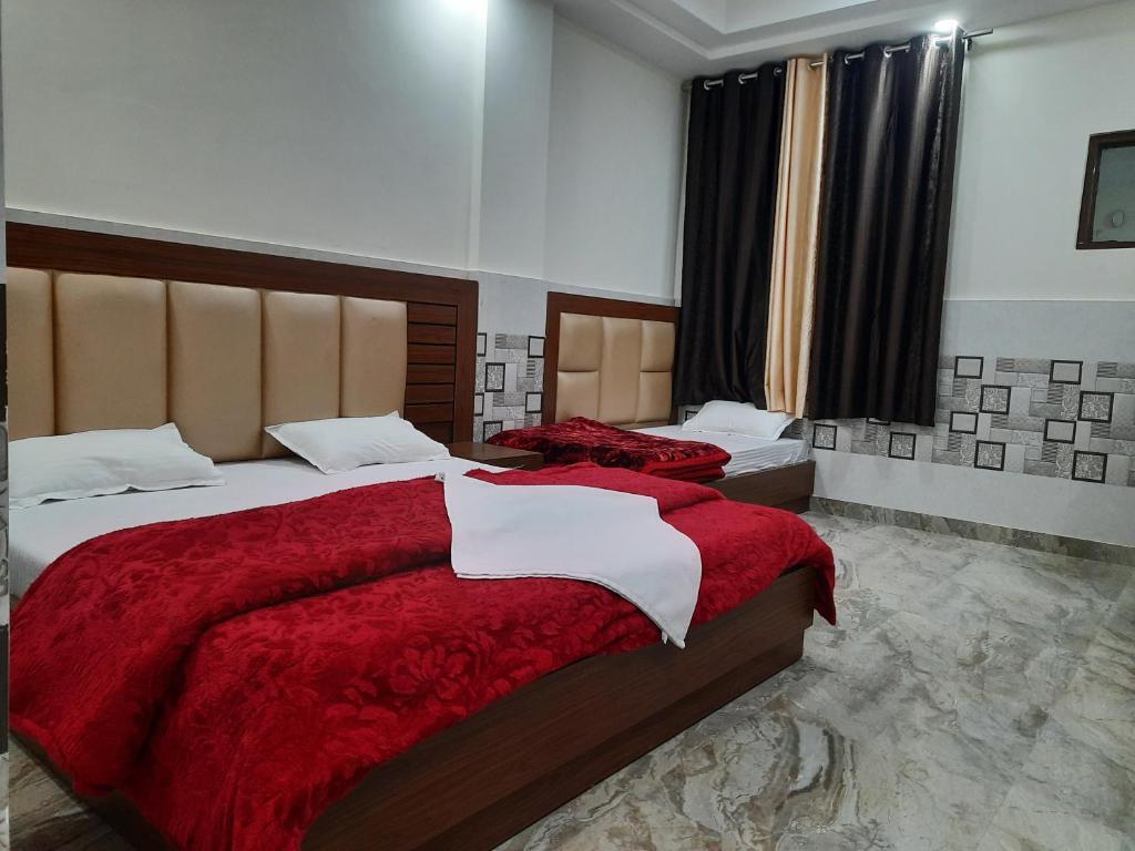 Катра: Abrol residency