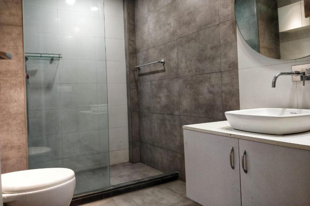 Гуруграм: Asian Suites Premium Huda City Centre