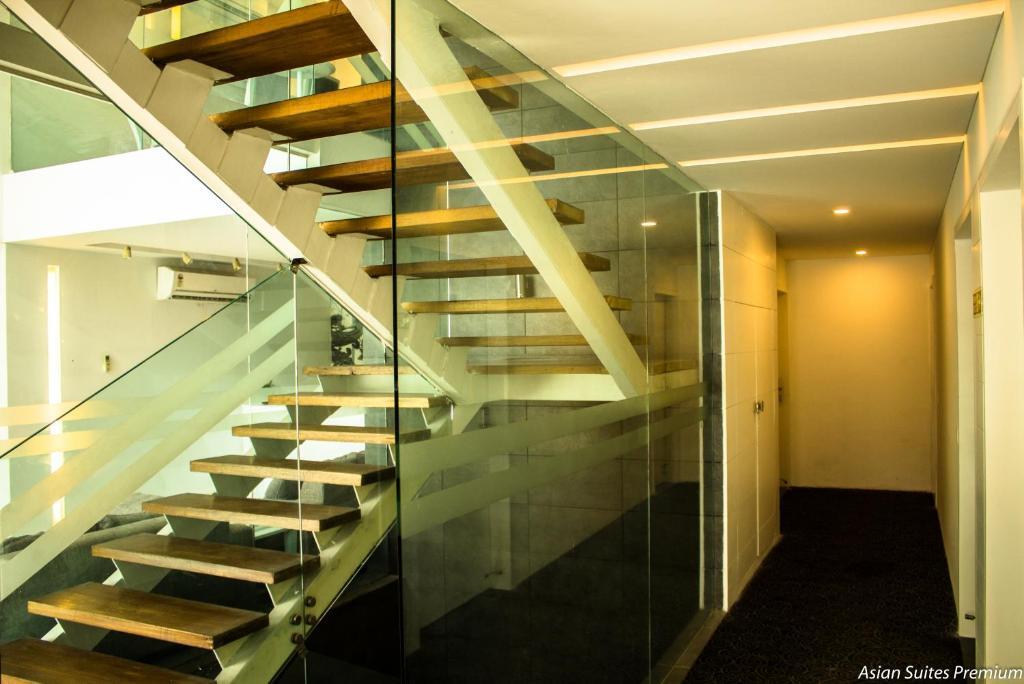 Гуруграм: Asian Suites Premium Huda City Centre