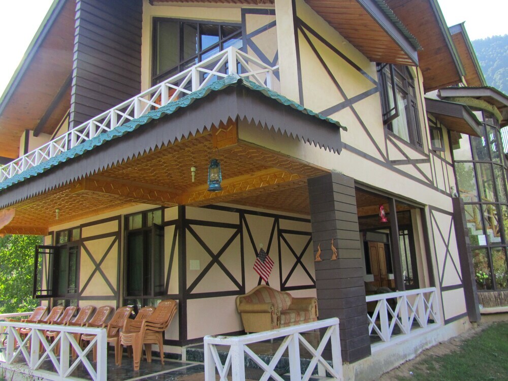 Пахалгам: Pahalgam Heritage