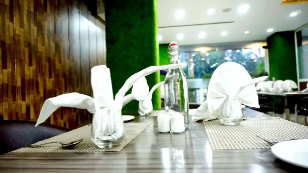 Крепость Jhansi: Green Leaf