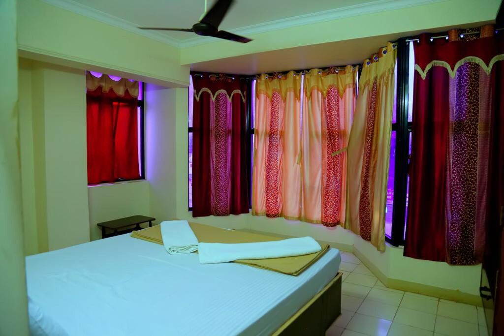 Палани: Sri Jawahar’S Residency
