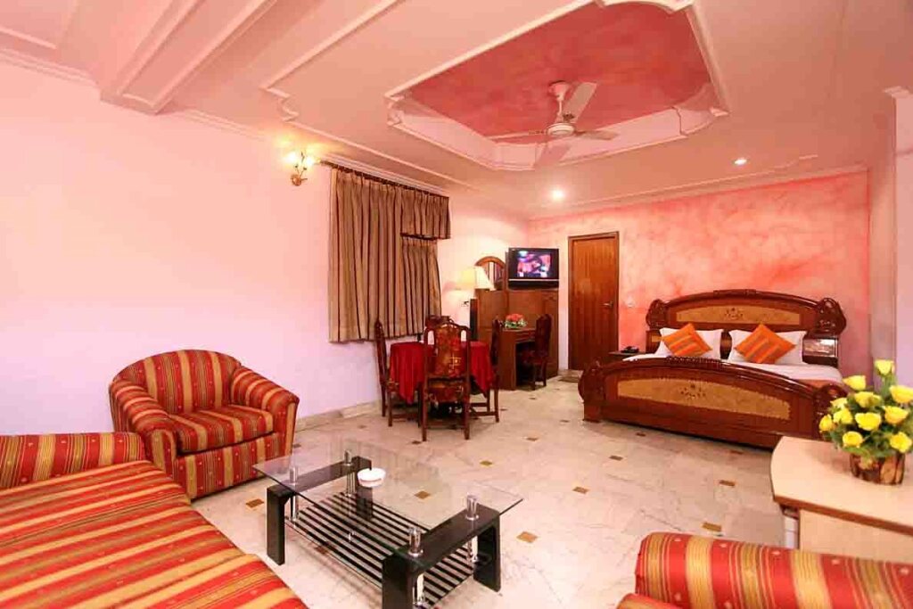 Нью-Дели: Hotel Jageer Palace