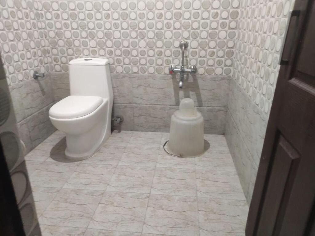 Тирупати: PPH Living RR Residency