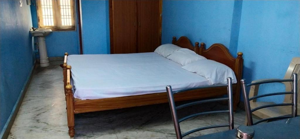 Тирупати: PPH Living RR Residency