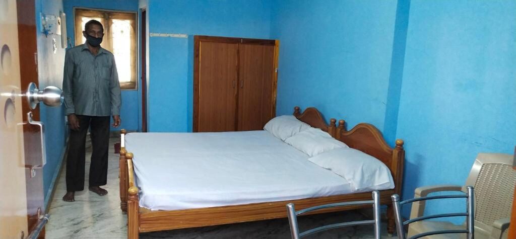 Тирупати: PPH Living RR Residency