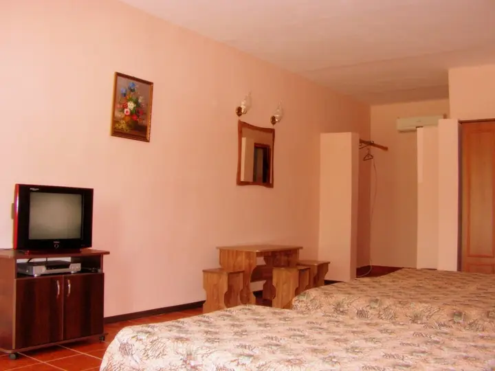 Оленевка: Aquilon Guest House