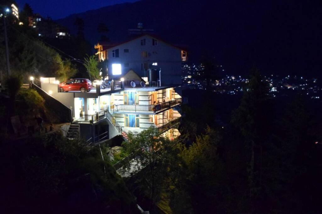 Манали: Himalayan Adventure Cottages Manali