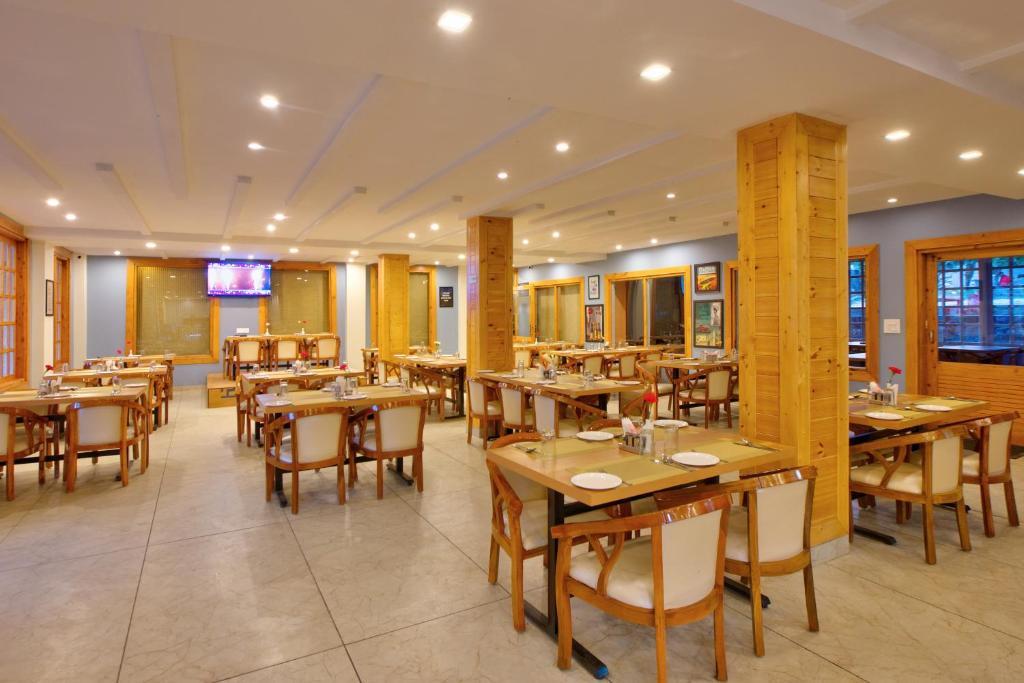 Манали: Hotel Aalishan Aashiyana