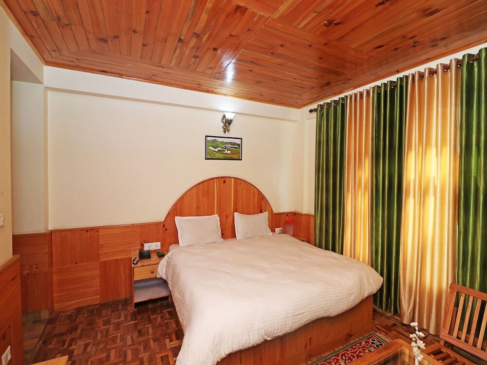 Манали: OYO 13715 Home Stay River View Manali