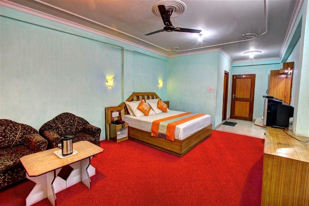 Манали: Hotel River View