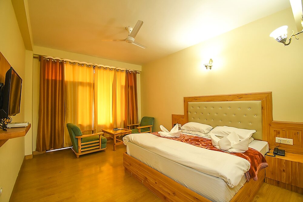 Манали: Hotel Ambika