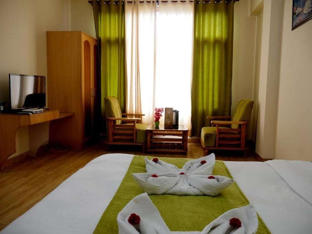 Манали: Hotel Ambika