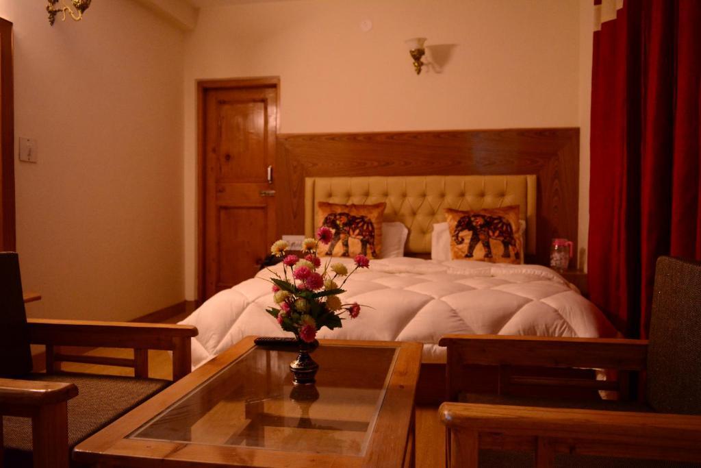 Манали: Hotel Ambika Bliss