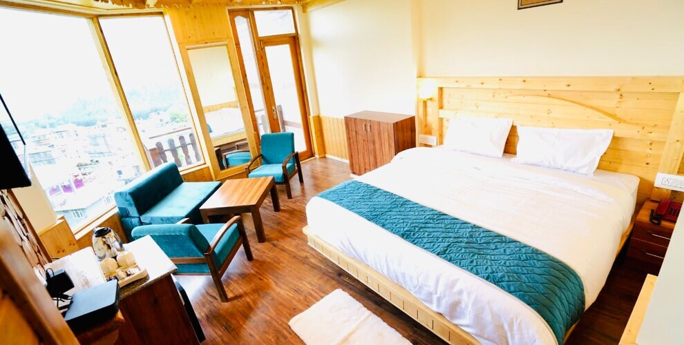 Манали: The Genial Mount, Manali